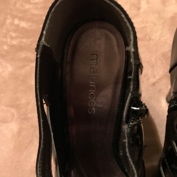 Maurice’s Leather Heels - Picture 7 of 7